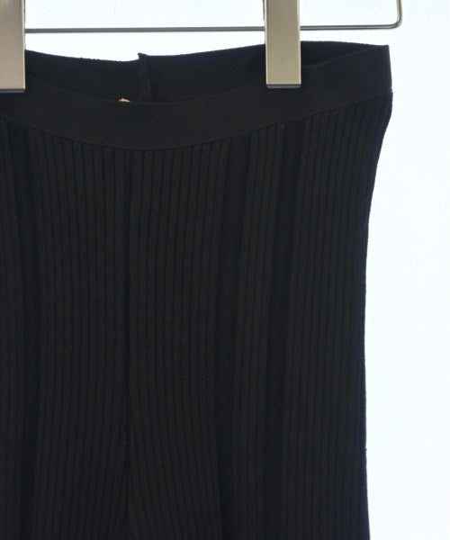 Nﾟ 21 กางเกง อื่น