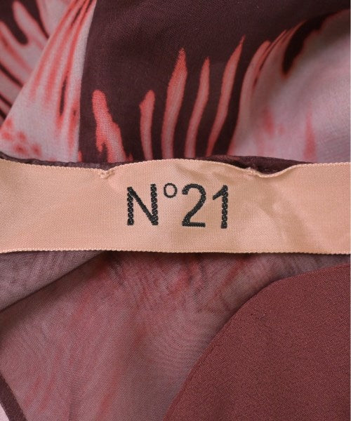 Nﾟ 21 ชุดเดรส