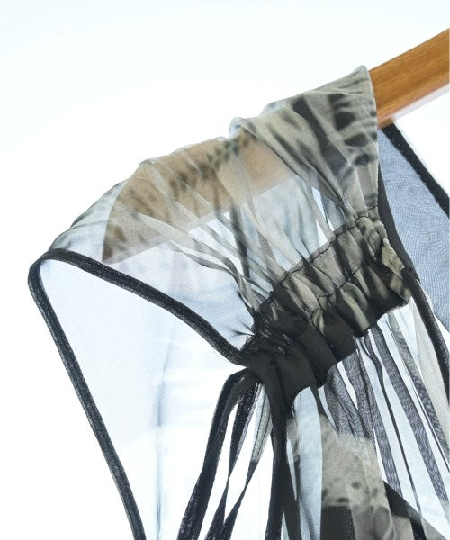 Nﾟ 21 ชุดเดรส