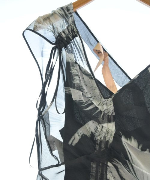 Nﾟ 21 ชุดเดรส