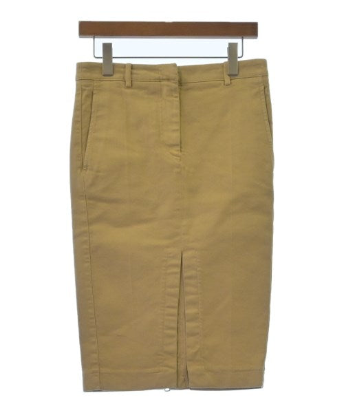 Nﾟ 21 กระโปรงยาวถึงเข่า