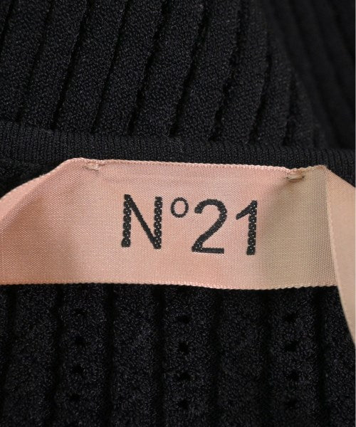 Nﾟ 21 เสื้อกันหนาว