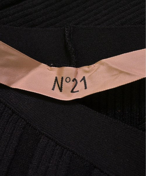 Nﾟ 21 กางเกง อื่น