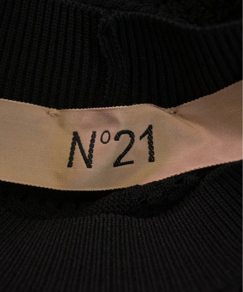 Nﾟ 21 ชุดเดรส