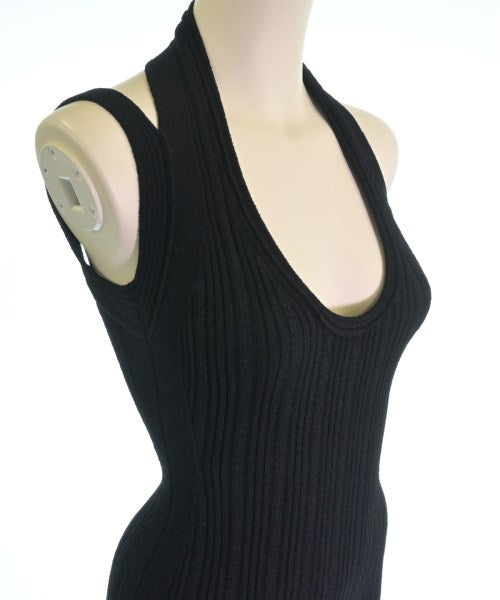 Nﾟ 21 ชุดเดรส