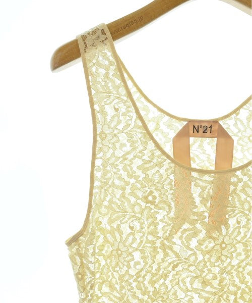 Nﾟ 21 เสื้อสตรี