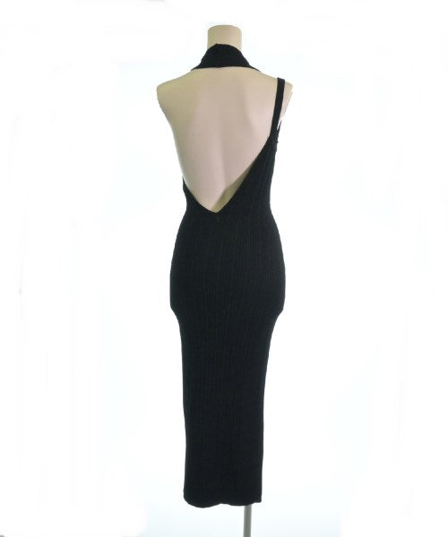 Nﾟ 21 ชุดเดรส