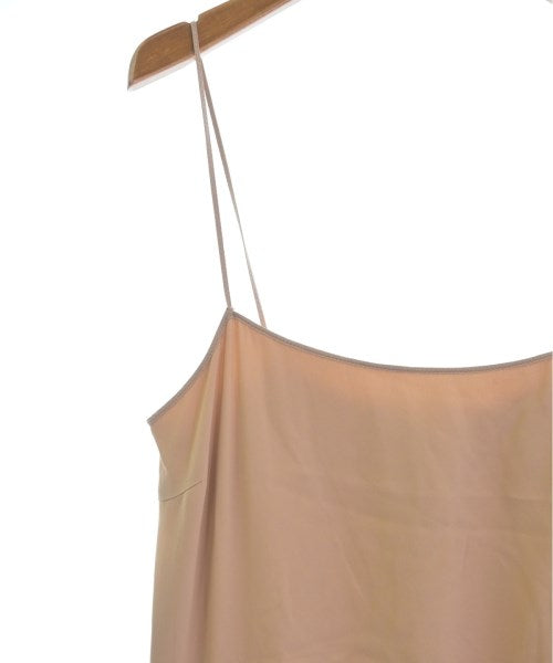 Nﾟ 21 ชุดเดรส