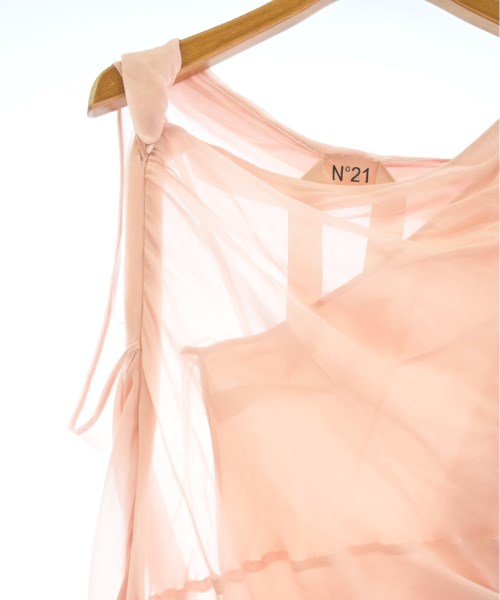 Nﾟ 21 ชุดเดรส