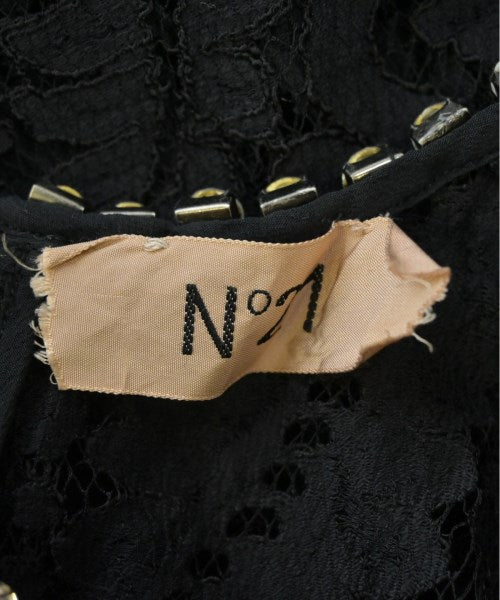 Nﾟ 21 เสื้อสตรี