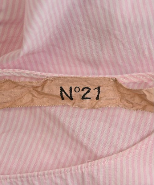 Nﾟ 21 เสื้อสตรี