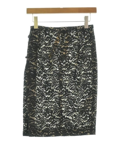 Nﾟ 21 กระโปรงยาวถึงเข่า