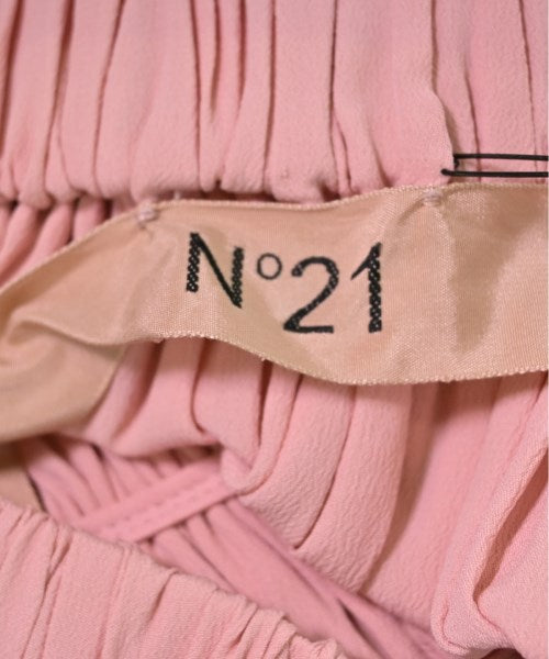 Nﾟ 21 กระโปรงยาวถึงเข่า