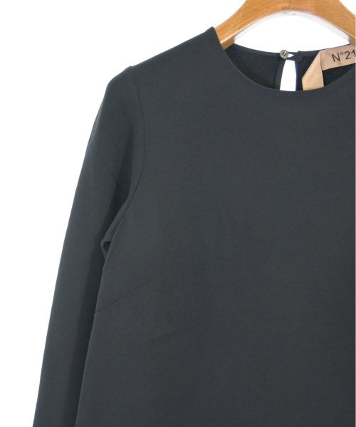 Nﾟ 21 ชุดเดรส