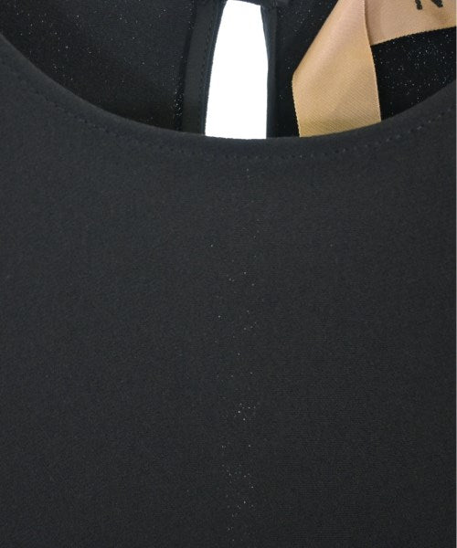 Nﾟ 21 ชุดเดรส