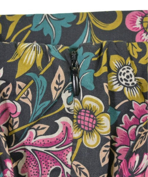 Nﾟ 21 ชุดเดรส