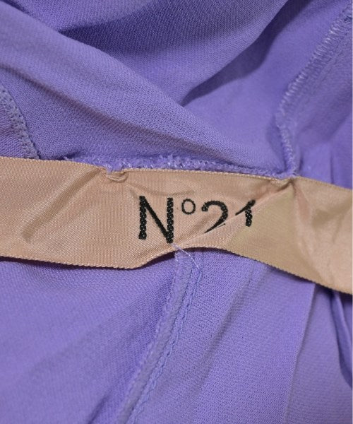 Nﾟ 21 ชุดเดรส