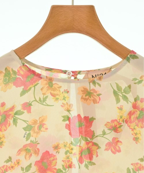 Nﾟ 21 เสื้อสตรี