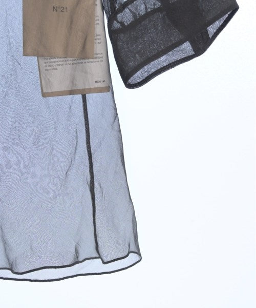 Nﾟ 21 เสื้อสตรี