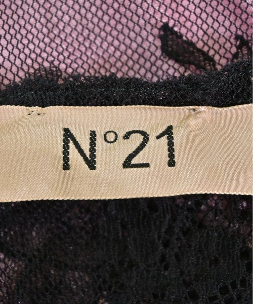 Nﾟ 21 เสื้อสตรี