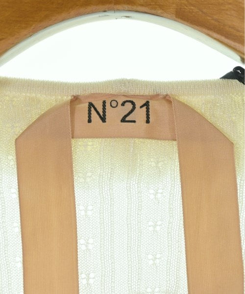 Nﾟ 21 เสื้อกันหนาว