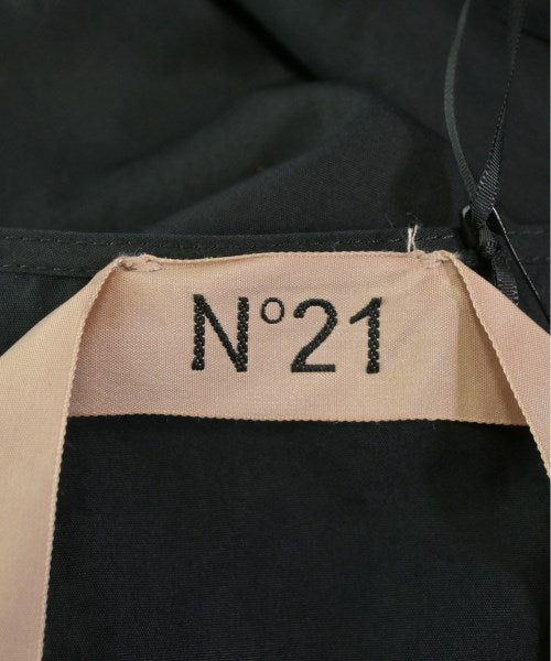 Nﾟ 21 ชุดเดรส