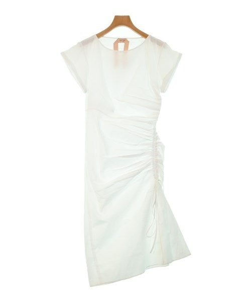 Nﾟ 21 ชุดเดรส