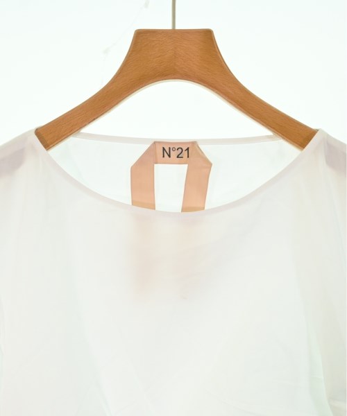 Nﾟ 21 ชุดเดรส