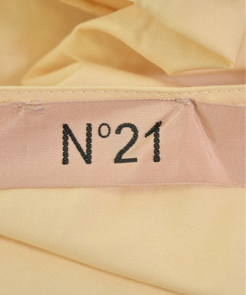 Nﾟ 21 ชุดเดรส