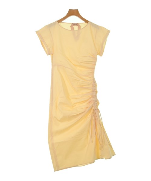 Nﾟ 21 ชุดเดรส