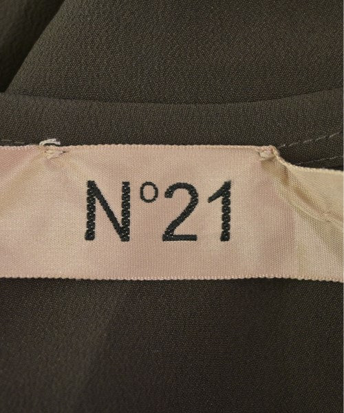 Nﾟ 21 ชุดเดรส
