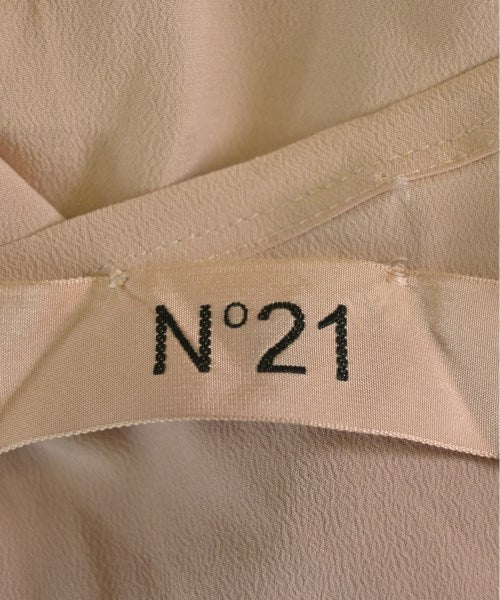 Nﾟ 21 ชุดเดรส