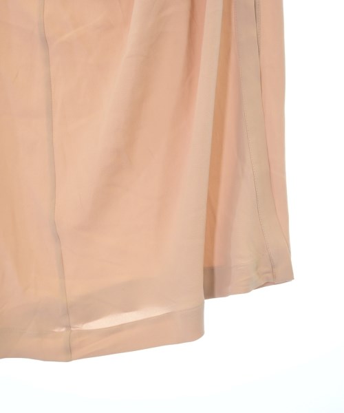 Nﾟ 21 ชุดเดรส