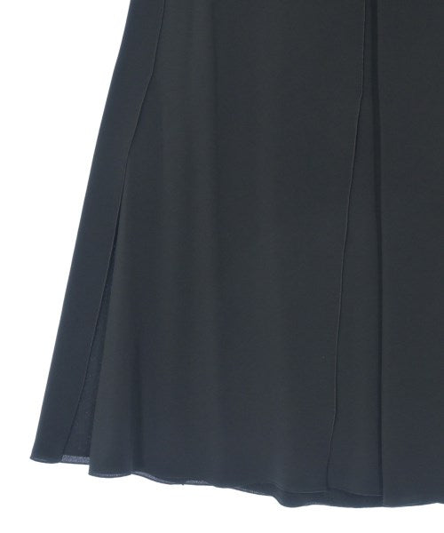 Nﾟ 21 กระโปรงยาวถึงเข่า