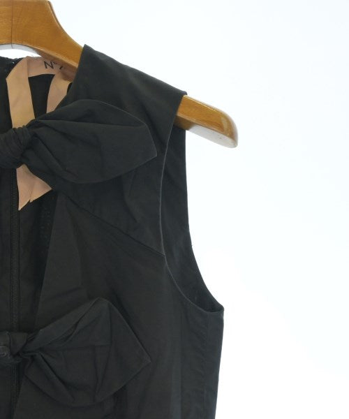 Nﾟ 21 ชุดเดรส