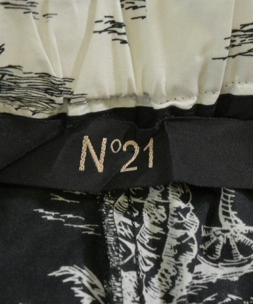 Nﾟ 21 กางเกงขาสั้น
