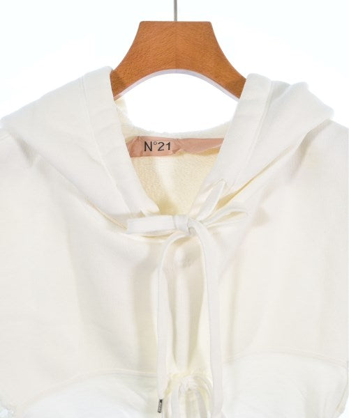 Nﾟ 21 เสื้อฮู้ด