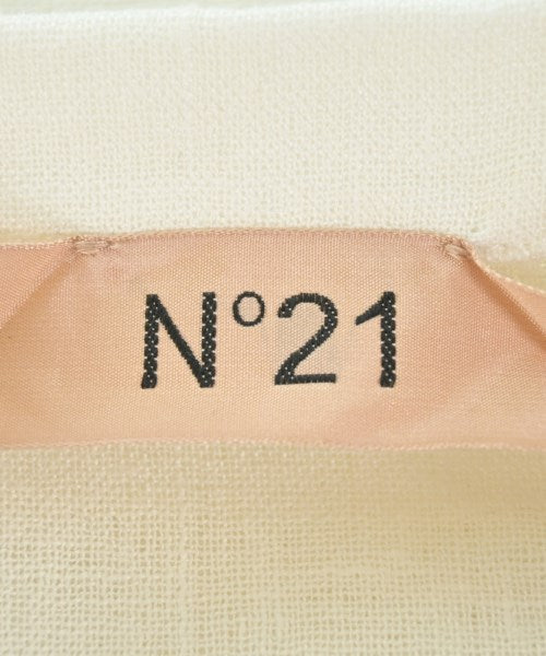 Nﾟ 21 เสื้อลำลอง