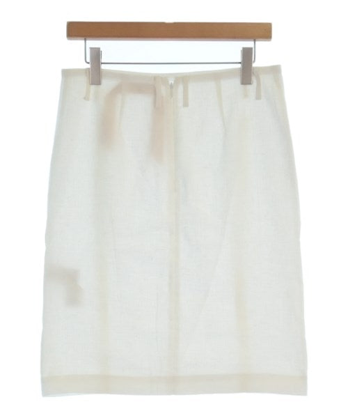 Nﾟ 21 กระโปรงยาวถึงเข่า