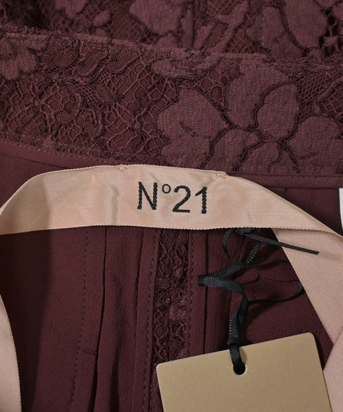 Nﾟ 21 กระโปรงยาวถึงเข่า