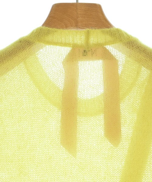 Nﾟ 21 เสื้อแขนกุด