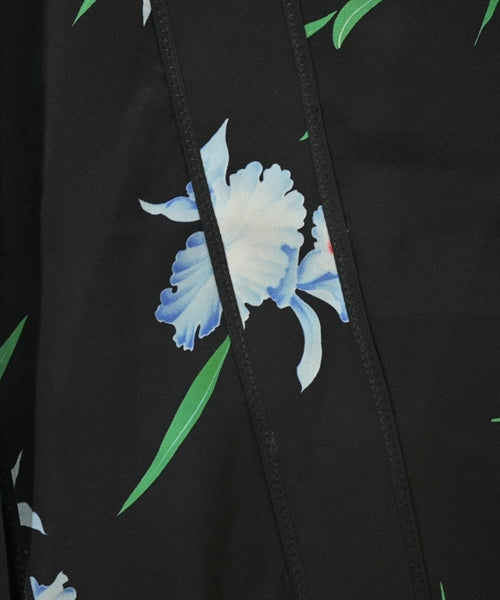 Nﾟ 21 กระโปรงยาวถึงเข่า