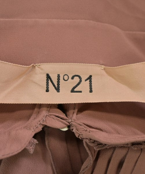 Nﾟ 21 เสื้อสตรี