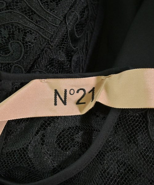 Nﾟ 21 ชุดเดรส