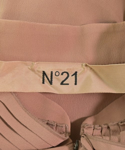Nﾟ 21 เสื้อสตรี