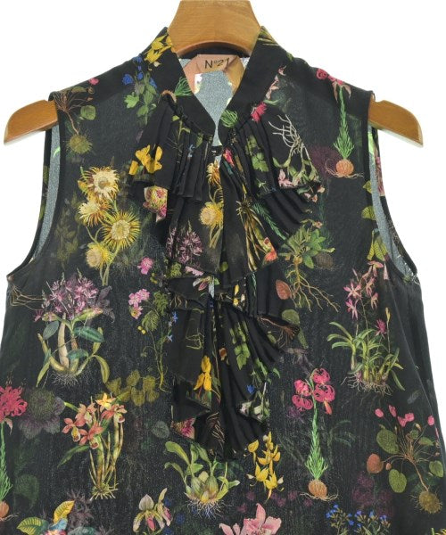 Nﾟ 21 เสื้อสตรี