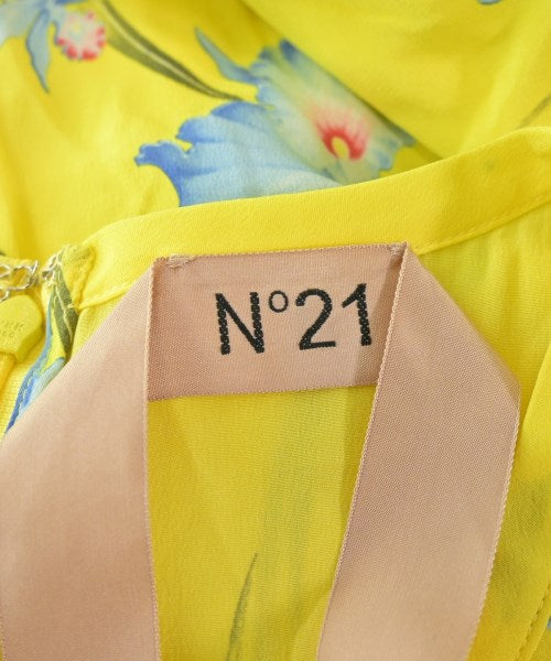 Nﾟ 21 ชุดเดรส