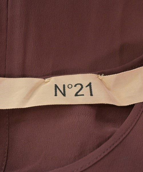 Nﾟ 21 ชุดเดรส