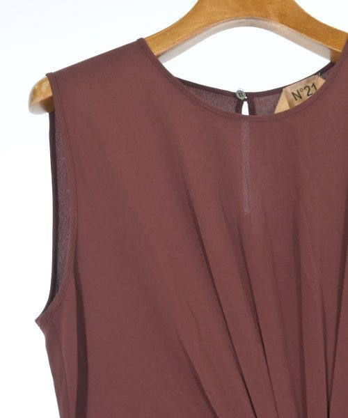 Nﾟ 21 ชุดเดรส