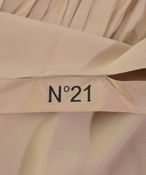 Nﾟ 21 ชุดเดรส